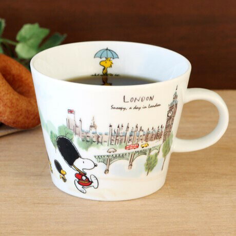 スヌーピー世界旅行シリーズ マグカップ コップ ロンドン PEANUTS 3870050U エクセルワールド