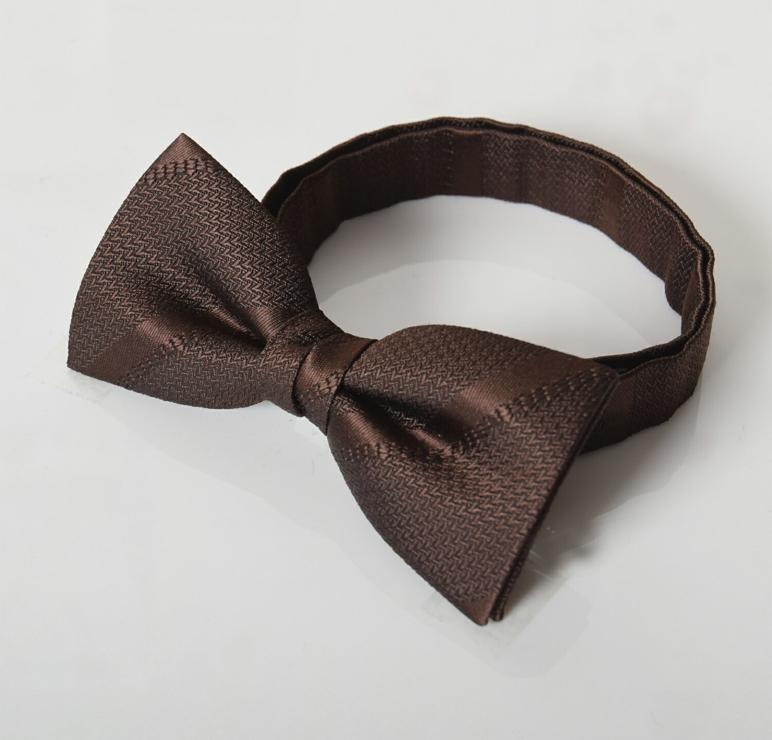 Bowtie - 京都西陣の老舗機屋で織り上げた高品質なシルク地を使って作った蝶ネクタイ