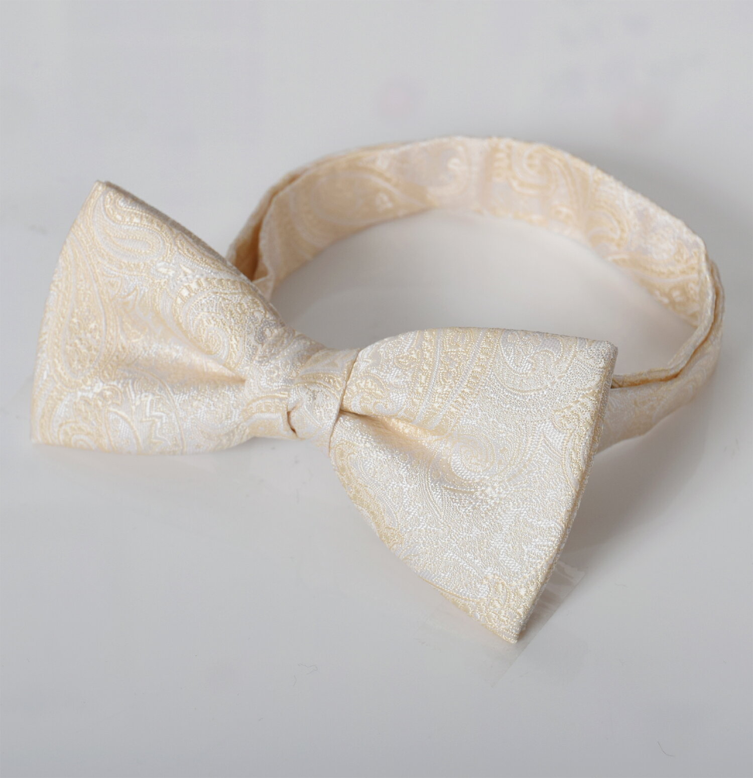 Bowtie - 京都西陣の老舗機屋で織り上げた高品質なシルク地を使って作った蝶ネクタイ