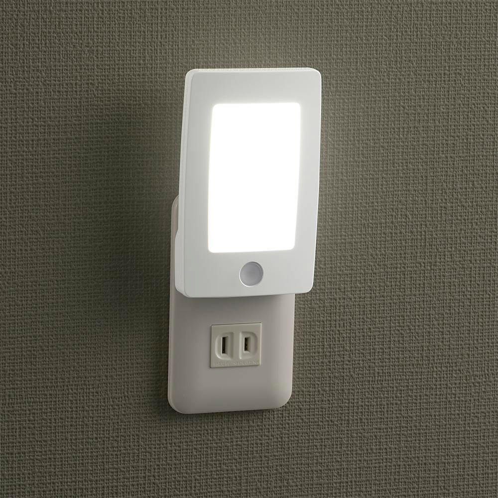 LEDナイトライト（明暗センサー/薄型/昼白色/50 lm/0.65W）_06-1766_NIT-ALA6ML2-W...