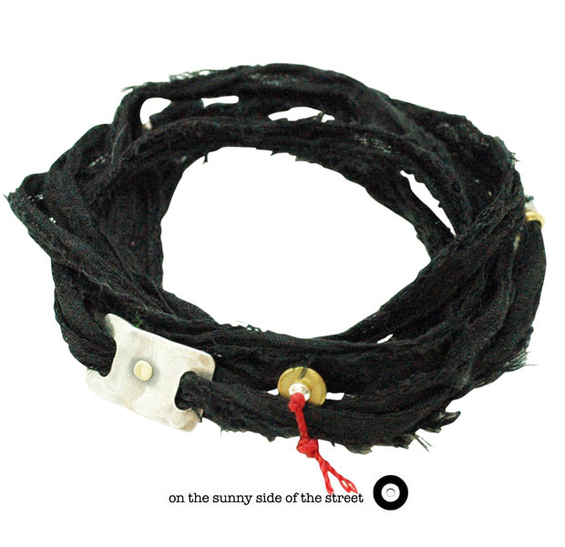 on the sunny side of the street110-202/ブラックSilver Bracelet/シルバーブレスレットシルクシャルダンハンドメイド/アンティークメンズ/レディース/アクセサリー【あす楽対応】