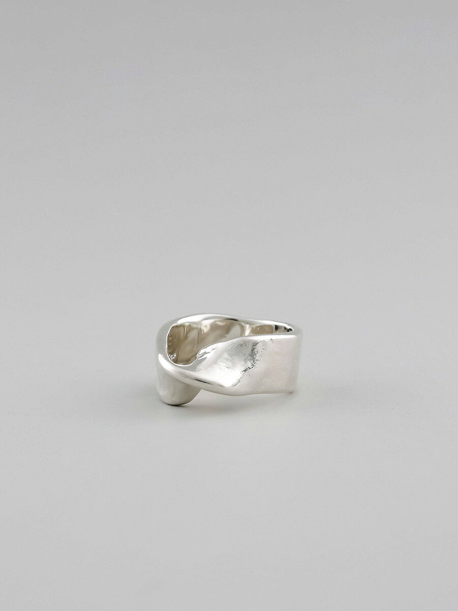UNKNOWN. U564 “ CANAL ” RING / SILVER アンノウン シルバー リングシンプル メン...