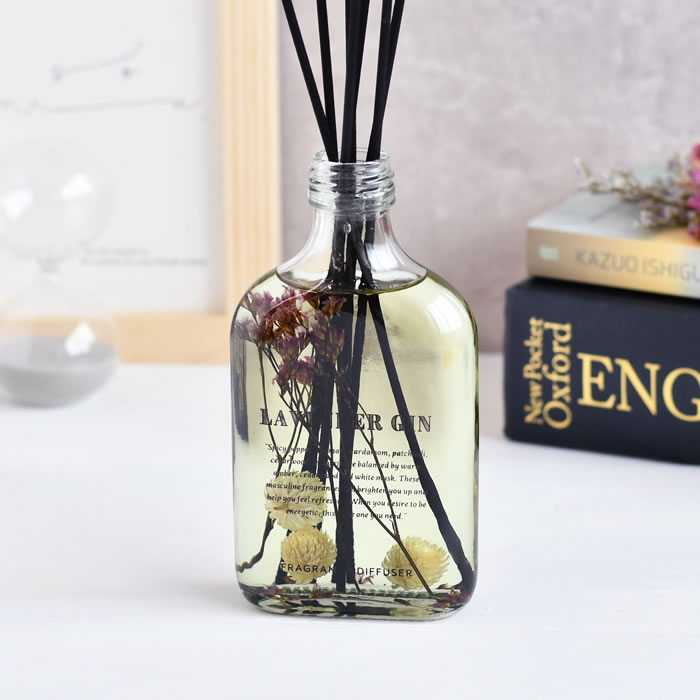 BOTANICAL BOTTLES ボタニカルボトルズ ディフューザー リードディフューザー アロマディフューザー スティック ギフト ドライフラワー 花 180ml ガラスボトル プレゼント インテリア 香り 芳香 おしゃれ 女性 かわいい 玄関 瓶