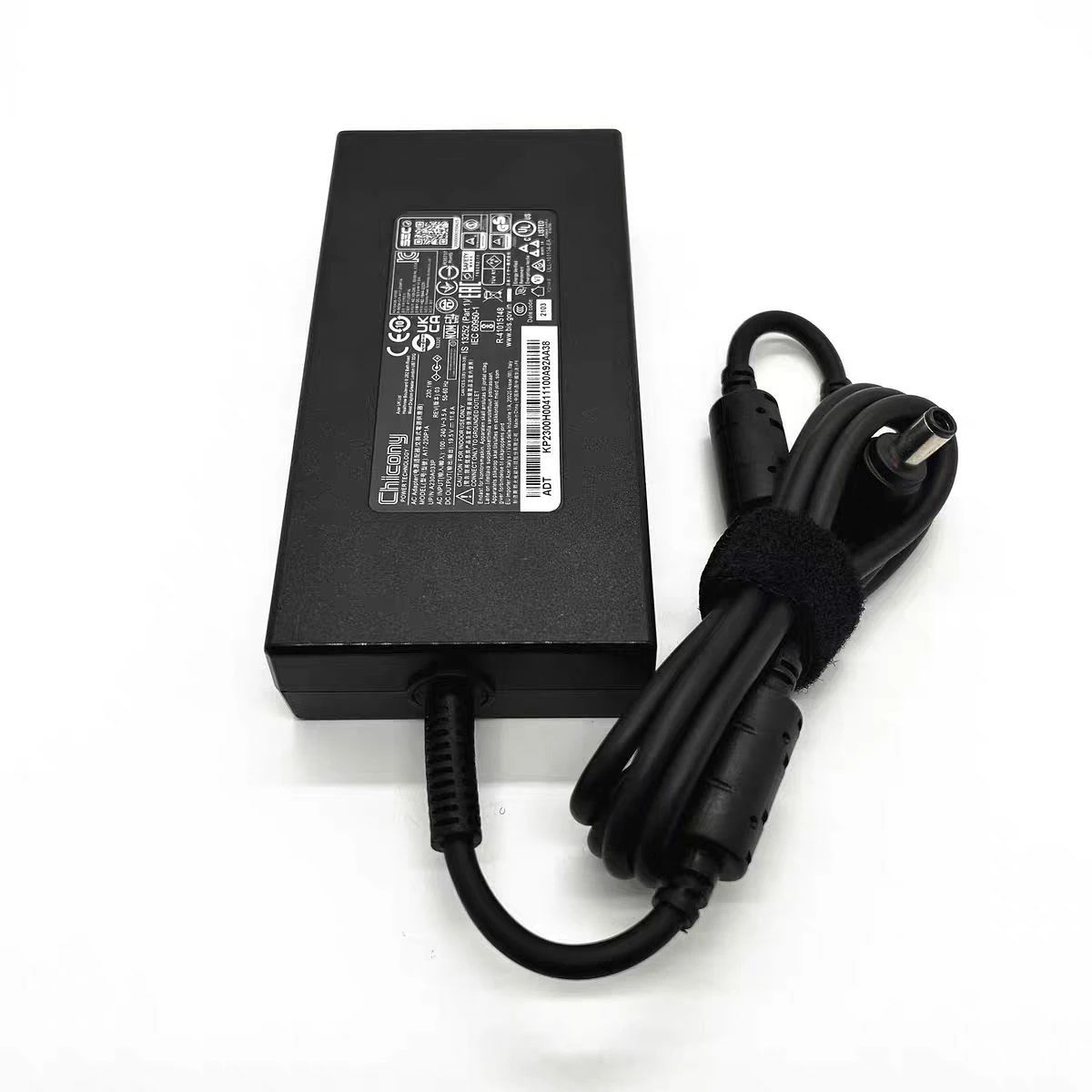 商品名 Chicony A17-230P1A 薄型電源アダプター 型番 A17-230P1A OUTPUT 19.5V 11.8A DCコネクタ 丸型 外径約7.4mmФ　内径5.0mmФ 対応機種一部 ACER:PREDATOR 17 GX-791-750T, PREDATOR 17 GX-791-78UT, Acer PREDATOR 17 GX-791-75YL, PREDATOR 17 GX-791-73TH For CLEVO Clevo P651HS-G, P671HS-G For GIGABYTE Gigabyte AERO 15-X9-RT5P 15, For HYRICAN STRIKER 1579 For MSI Msi GE63VR 7RF, GE73VR 7RFRAIDER-244SG, Msi GE75 RAIDER 8RF-049, GT72VR DOMINATOR PRO-450 Msi GT72VR 7RE DOMINATOR PRO, GE63VR RAIDER-213, Msi GE63VR RAIDER-001, GE63VR RAIDER-228 Msi GP75 MSI Apache Pro GE62MVR 7RG ms-16jc Aorus X7 DT v6 保証 1 年間の製品保証 パッケージ内容 ACアダプター、ACケーブル商品名 Chicony A17-230P1A 薄型電源アダプター 型番 A17-230P1A OUTPUT 19.5V 11.8A DCコネクタ 丸型 外径約7.4mmФ　内径5.0mmФ 対応機種一部 ACER:PREDATOR 17 GX-791-750T, PREDATOR 17 GX-791-78UT, Acer PREDATOR 17 GX-791-75YL, PREDATOR 17 GX-791-73TH For CLEVO Clevo P651HS-G, P671HS-G For GIGABYTE Gigabyte AERO 15-X9-RT5P 15, For HYRICAN STRIKER 1579 For MSI Msi GE63VR 7RF, GE73VR 7RFRAIDER-244SG, Msi GE75 RAIDER 8RF-049, GT72VR DOMINATOR PRO-450 Msi GT72VR 7RE DOMINATOR PRO, GE63VR RAIDER-213, Msi GE63VR RAIDER-001, GE63VR RAIDER-228 Msi GP75 MSI Apache Pro GE62MVR 7RG ms-16jc Aorus X7 DT v6 保証 1 年間の製品保証 パッケージ内容 ACアダプター、ACケーブル