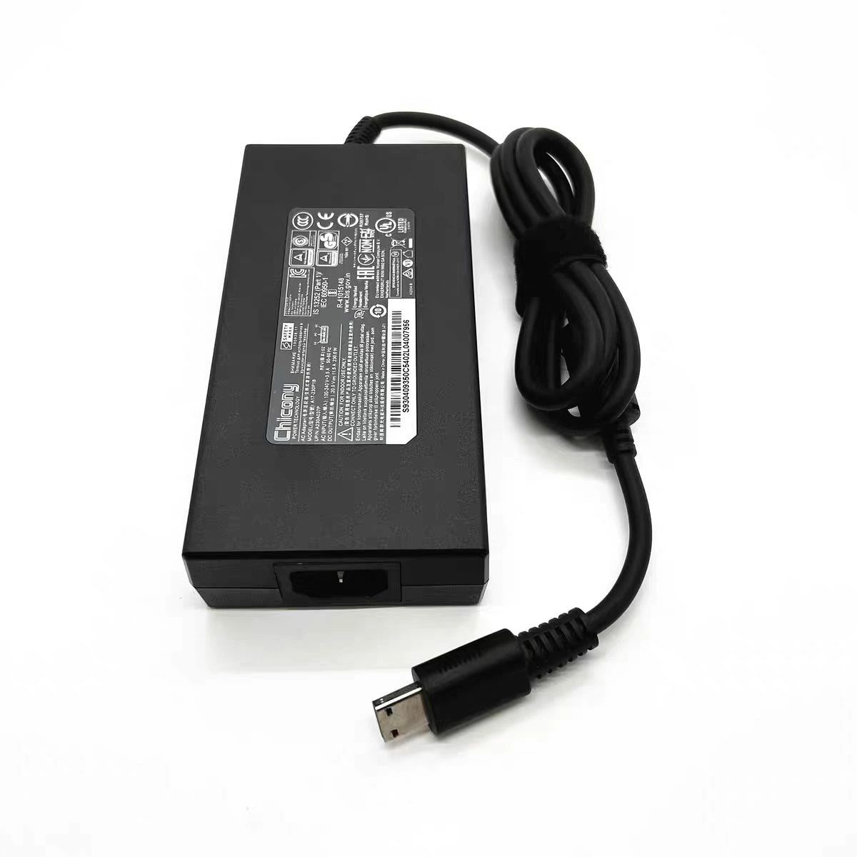 Lenovo Y40-70 ゲーミングノートPC（充電器・マウス付き) Lenovo Y40-70 ゲーミングノートPC（充電器・マウス付き) 商品の説明ご