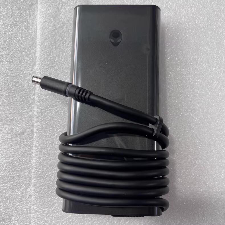 商品名 DELL 330W ACアダプター 型番 LA360PM230 HA360PM230 OUTPUT 19.5V 18.46A 対応機種一部 Alienware 16 Area-51 AA16250 Alienware 18 Area-51 AA18250 Alienware M18 R2 Alienware x16 R2 保証 1 年間の製品保証 パッケージ内容 ACアダプター、ACケーブル商品名 DELL 330W ACアダプター 型番 LA360PM230 HA360PM230 OUTPUT 19.5V 18.46A 対応機種一部 Alienware 16 Area-51 AA16250 Alienware 18 Area-51 AA18250 Alienware M18 R2 Alienware x16 R2 保証 1 年間の製品保証 パッケージ内容 ACアダプター、ACケーブル
