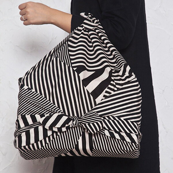 \5%OFFクーポン配布中/風呂敷 大判 エコバッグ サイズ 97cm KONOMI このみ 綿二四巾ふろしき stripe ストライプ ブラック 名入れ可 日本製 おしゃれ かわいい 折りたたみ コンパクト リュック 一升餅 一生餅 1歳 誕生日 メール便 送料無料 バレンタイン 2021