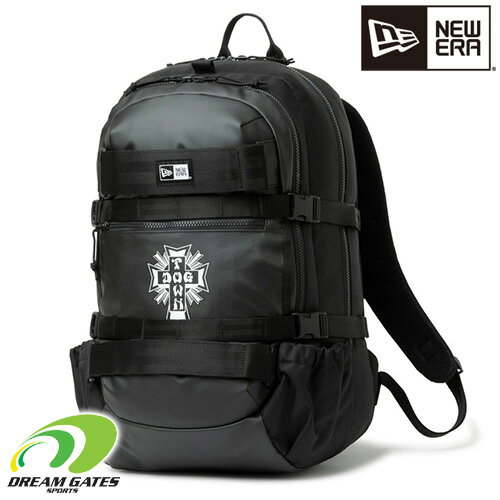 NEWERA【SKATEBOARD URBAN PACK：DOG TOWN BLACK】約33L ニューエラ バックパック スケートボード アーバンパック DOG TOWN ドッグタウン コラボモデル クロスロゴ ブラック ブラックTPU スケートボードが装着可能なギミック 耐水性 耐久性に優れるTPU素材を使用