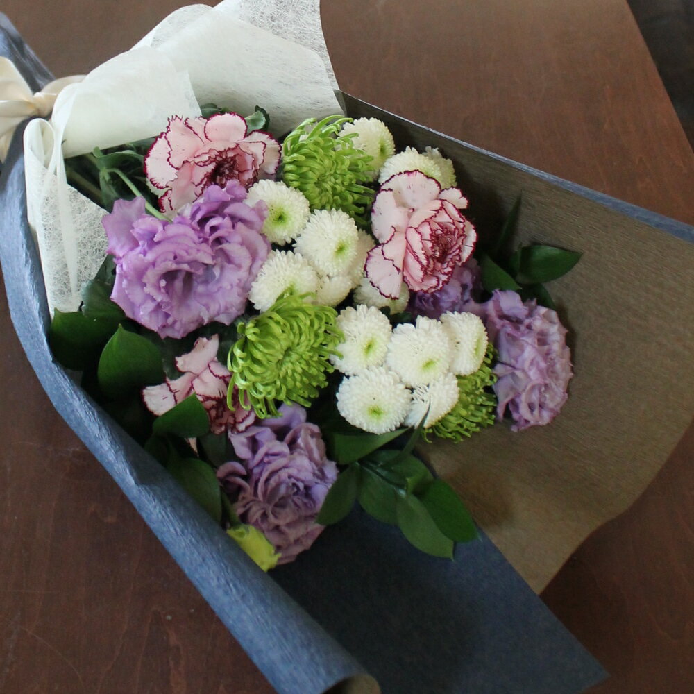 お供え花束【想望-そうぼう-】　　【札幌市白石・豊平・中央区は送料無料(その他の区は送料有)】【札幌以外は『宅配便[特定送料](日本郵便)』】【供花/法要/白/北海道】 3