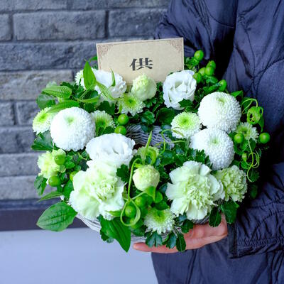 お供えアレンジ【絆-きずな-】【札幌市白石・豊平・中央区は送料無料(その他の区は送料有)】【札幌以外..