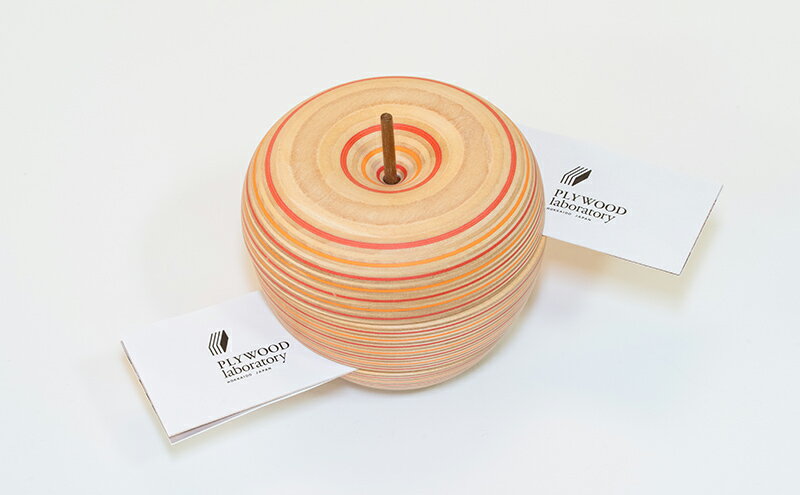 【ふるさと納税】木製 メモスタンド ringo ro レッドオレンジ ウッドデザイン賞受賞 ペーパーウッド メモ スタンド おしゃれ かわいい デスク用品 事務用品 雑貨 文房具 日用品 置物 インテリア 北海道 芦別市