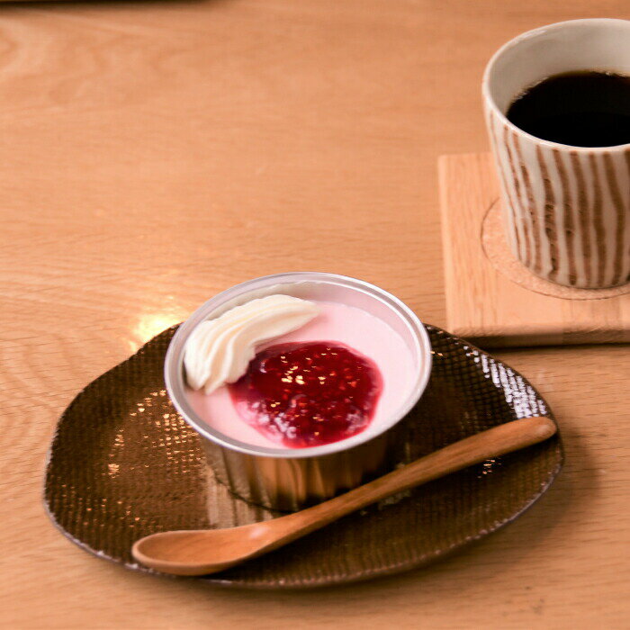 北海道紋別市の【ふるさと納税】144-6 cafe ほの香のカップケーキ定期便(6回×2セット)｜アングル3