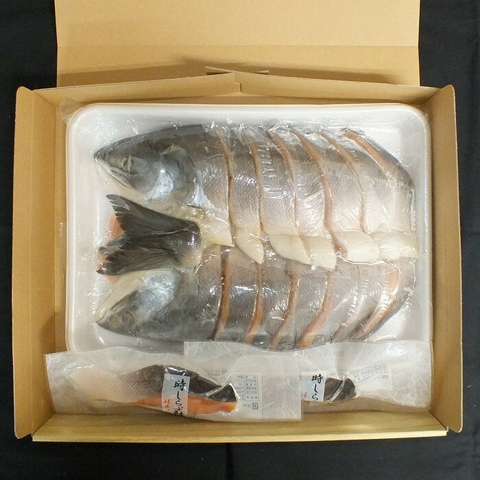 【ふるさと納税】【12月21日決済確定分まで年内配送】 [北海道根室産] 時しらず鮭切身 1.5kg × 1P ・ 1 切 × 2P 鮭 さけ サケ しゃけ シャケ 魚 さかな サカナ 沖どれザケ 沖どれざけ 春ザケ 春ざけ 春鮭 時不知 時鮭 ときしらず グルメ 切り身 塩鮭 塩ざけ 北海道 F-42020