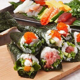 ご飯がうまい!北海道の「ゆめぴりか」で味わうボリューム満点!豪華手巻き寿司!