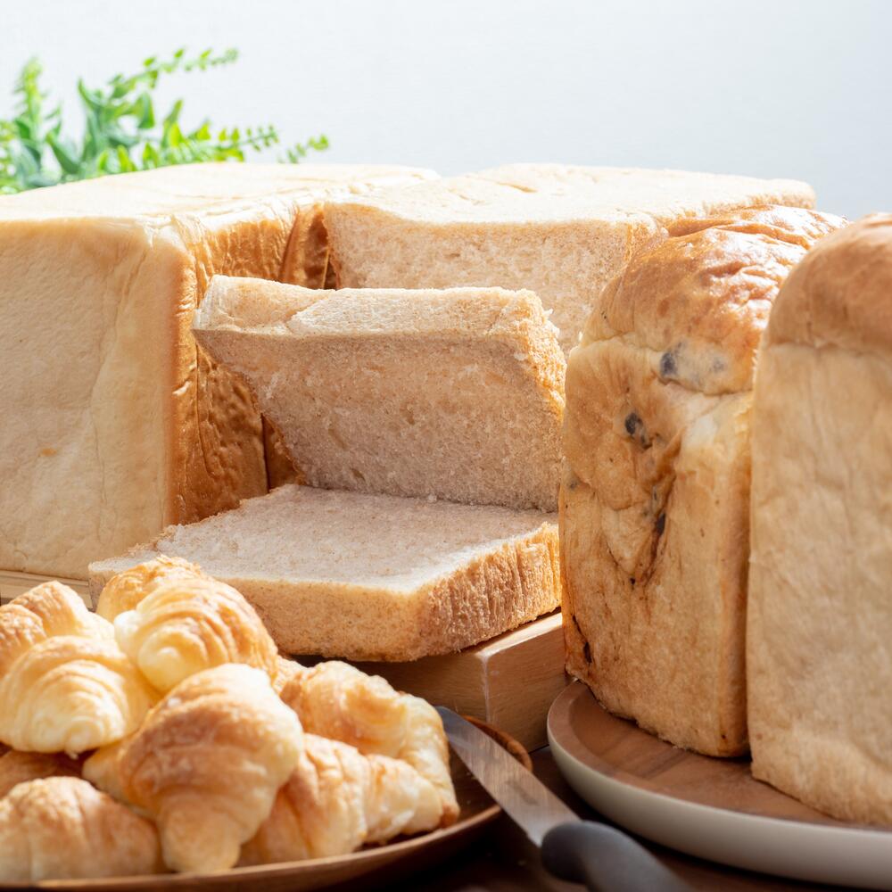 【ふるさと納税】 【3か月定期便】食パン食べ比べ 5種セット 北海道産 小麦 100% パン 全粒粉 角食 詰め合わせ 小豆 ゆめぴりか F21H-548