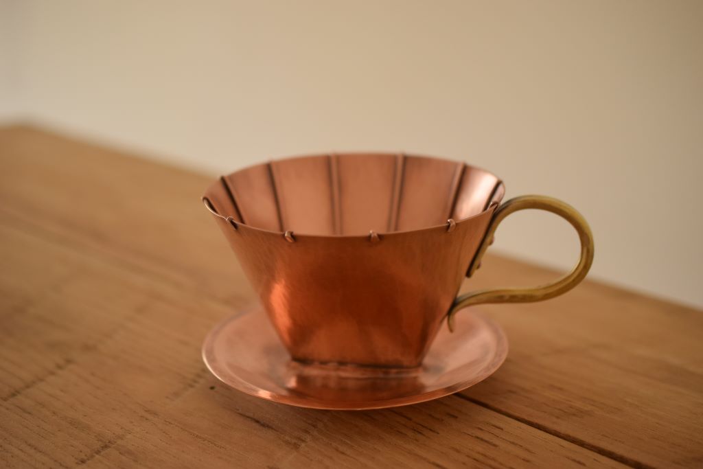 【ふるさと納税】銅製　コーヒードリッパー（台形型・リブ付き）
