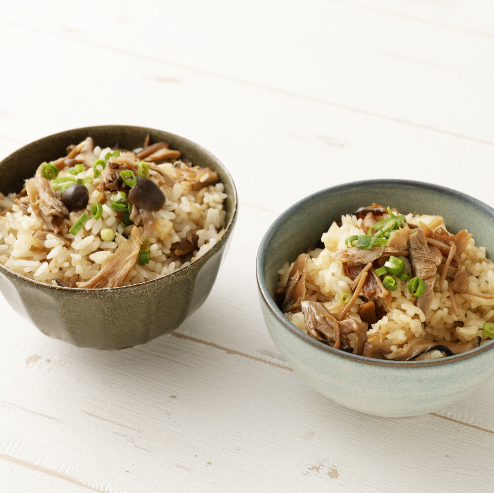 【ふるさと納税】手軽に炊ける贅沢きのこご飯セット（2種類の味わい） 帆立ときのこ200g（2合炊き）×2パック 4種類のきのこ250g（3合炊き）×2パック 計4パック 炊き込みご飯 素 レトルト ほたて 炊き込みご飯の素 混ぜご飯 きのこ ご飯 キノコ 北海道 愛別町 送料無料