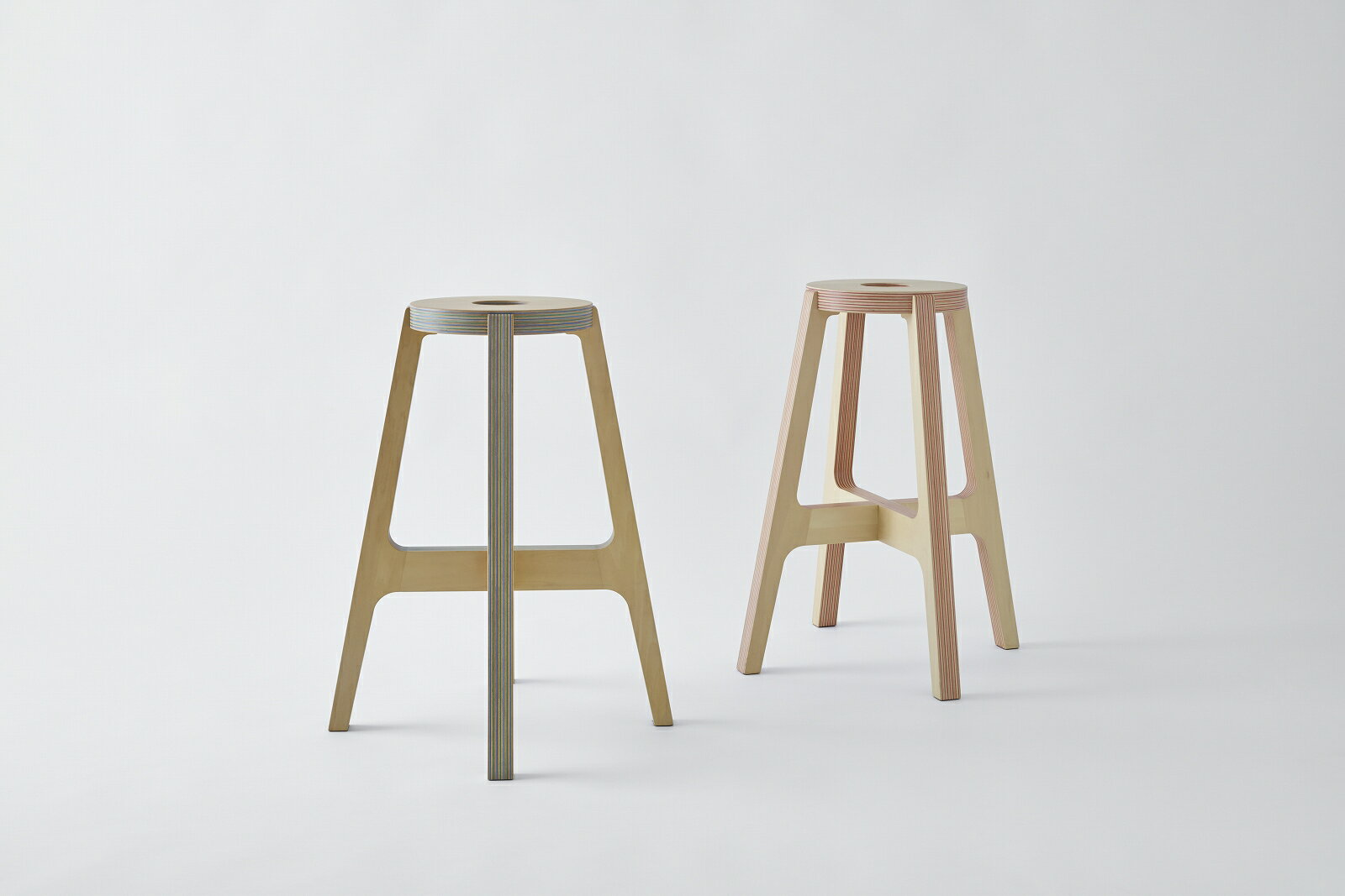 旭川家具 滝沢ベニヤ「Pw stool」