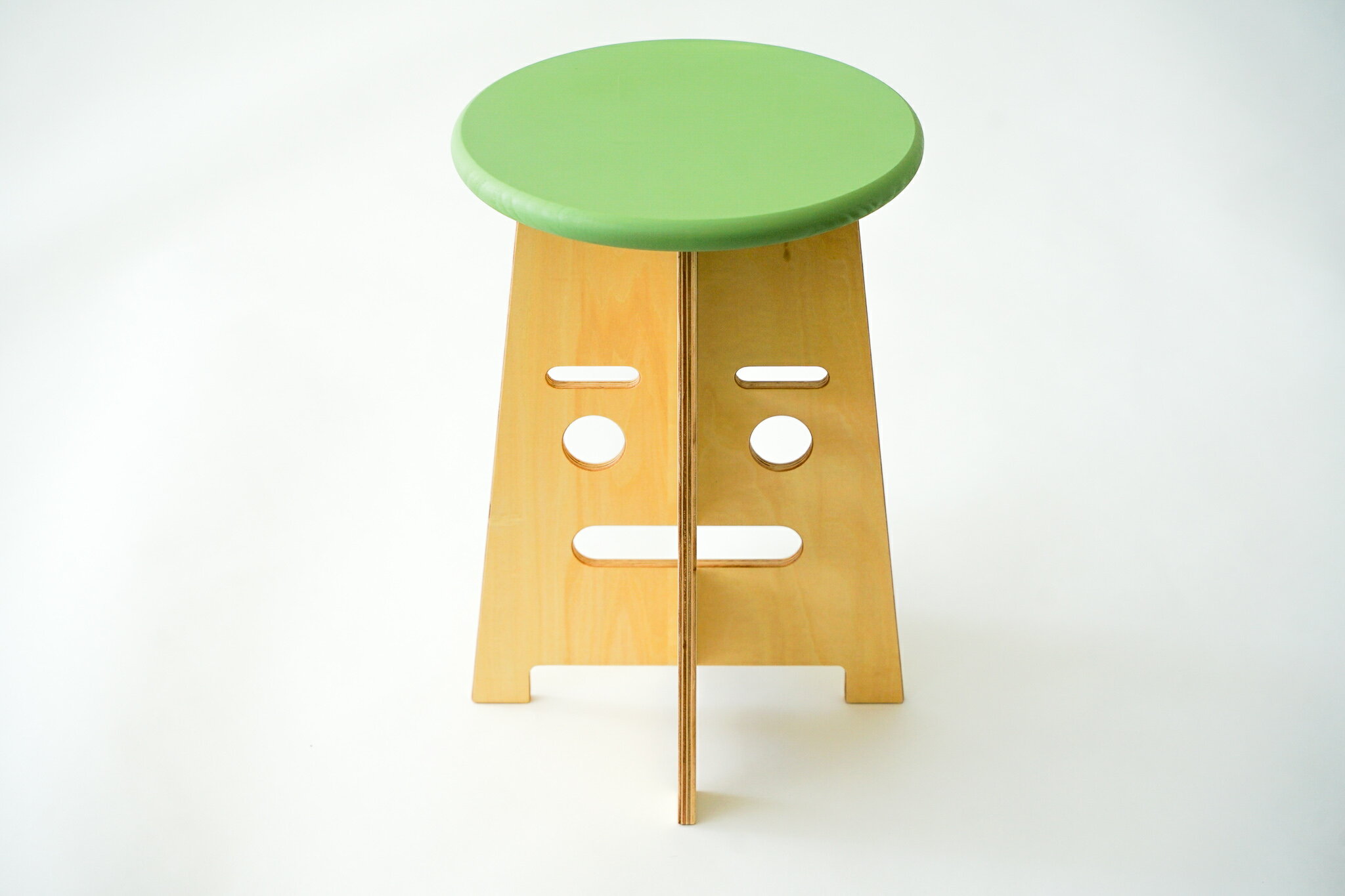 【ふるさと納税】旭川家具 創彩工房 ふぇいすKid s Face Kid s Stool 