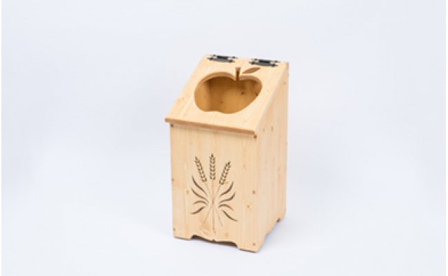 北海道産 天然木の手づくり ゴミ箱(りんご形)[厚真町][木工房TANAKA] ごみ箱 ゴミ箱 木製 天然木 カトラリー 日用品 雑貨 食器 りんご 北海道 [AXAU011] 30000 30000円