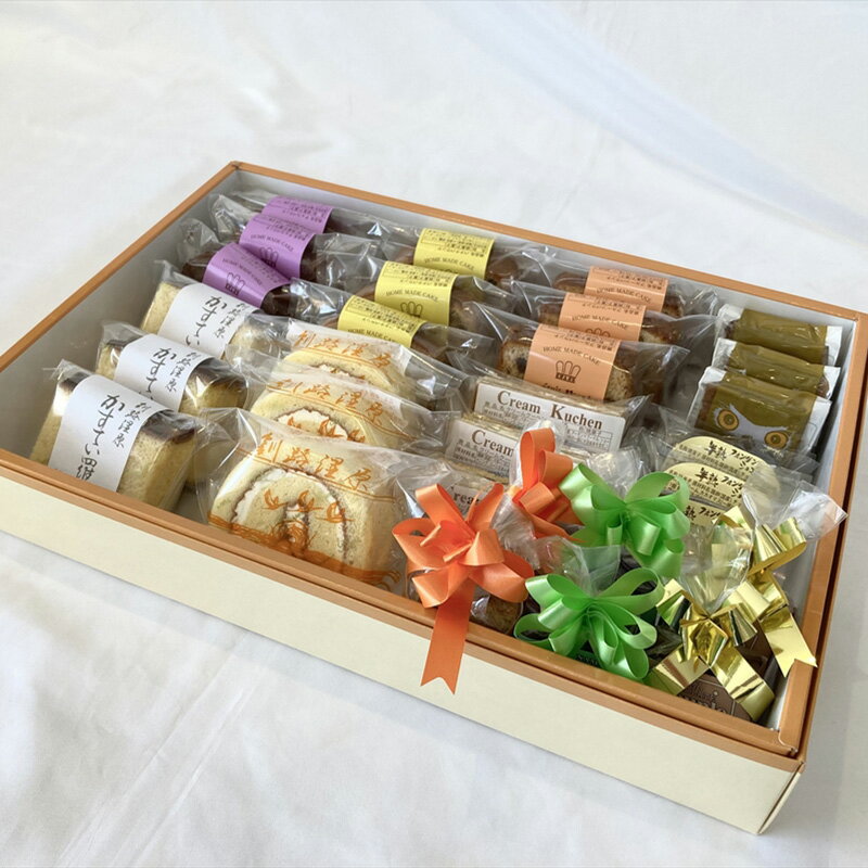 【ふるさと納税】【定期便4ヶ月】【老舗洋菓子店 クランツ】11種類のお菓子の詰め合わせセット(計30個入り) | 詰め合わせ セット 人気 北海道 クランツ国誉店 スイーツ スィーツ 焼菓子 個包装 小分け お土産 お持たせ にも おすすめ 北海道 釧路町 釧路超 特産品 br04