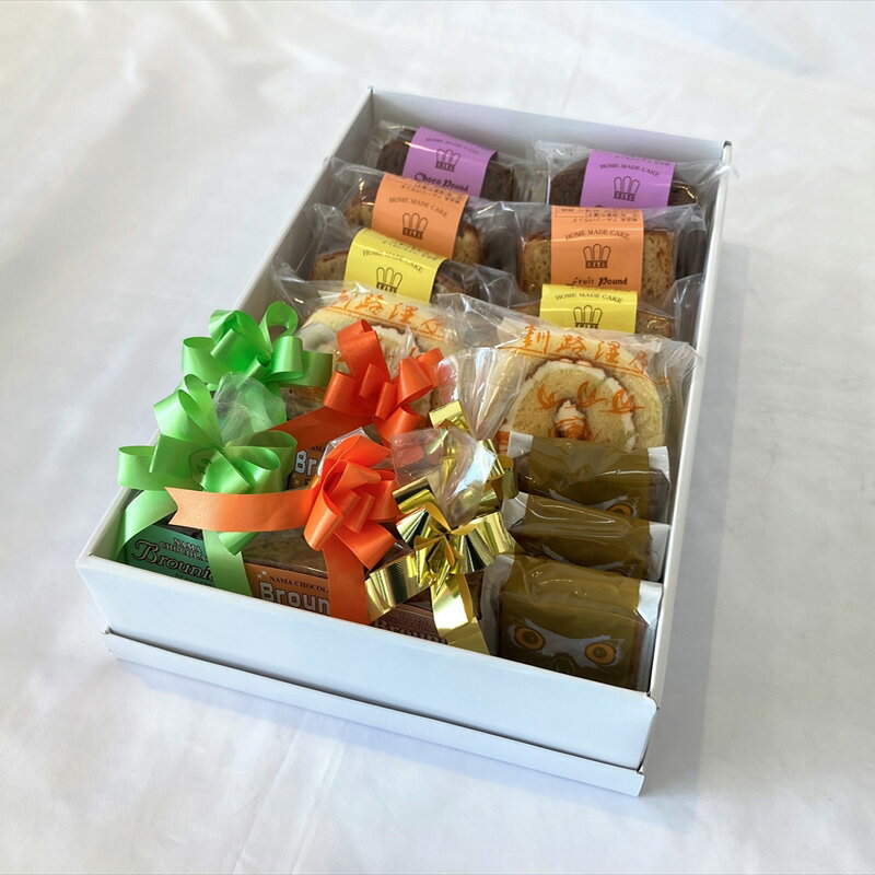 【ふるさと納税】【定期便2ヶ月】【老舗洋菓子店 クランツ】8種類のお菓子の詰め合わせセット(計17個入り) | 詰め合わせ セット 人気 北海道 クランツ国誉店 スイーツ スィーツ 焼菓子 個包装 小分け お土産 お持たせ にも おすすめ 北海道 釧路町 釧路超 特産品 br04