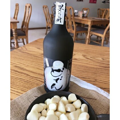 楽天青森県田子町【ふるさと納税】にんにく焼酎「どでん」720ml＆むきにんにく200g　【野菜・根菜・ハーブ・お酒・焼酎】