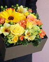 【ふるさと納税】ちょっぴり可愛いBOXフラワー【田村フローリスト】 お花 誕生日 記念日 バレンタイン ホワイトデー 母の日 父の日 敬老の日 クリスマス カーネーション アルストロメリア