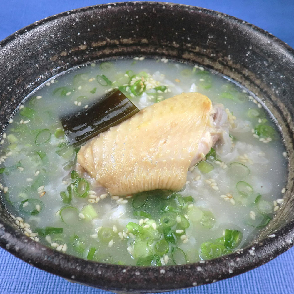 【ふるさと納税】無添加 手羽 水炊き 碗(4パック)清流鶏【岩手県産の銘柄鶏】