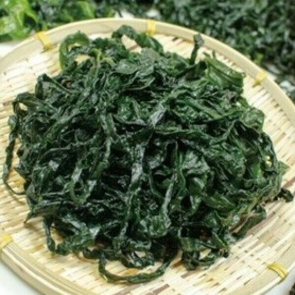 【ふるさと納税】 三陸わかめ と めかぶ の 春・秋 W発送 定期便 （春：わかめ 300g・ めかぶ 200g　秋：わかめ200g・ 子持ちめかぶ 170g）のサムネイル