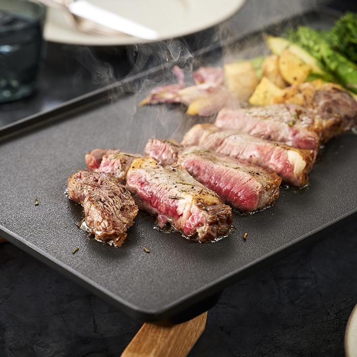 【ふるさと納税】 ホットプレート 薄型 アイリスオーヤマ ブラック 卓上 調理 キッチン 家電 温度 調節 便利 コンパクト 丸洗い可能 おすすめ 人気 アイリス IHU-A10-B