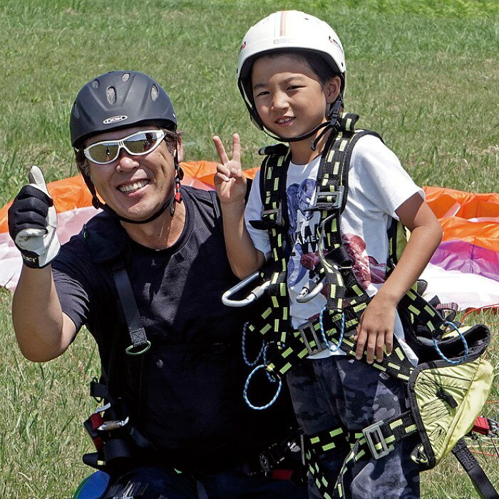 [男鹿寒風山でパラグライダー!!]パラグライダー遊覧飛行体験コース 1名様 [体験チケット・レジャー]