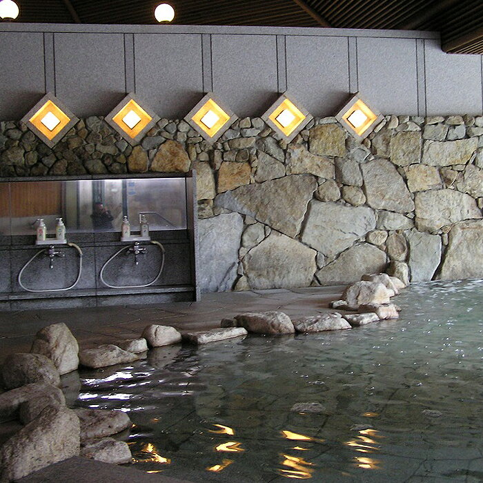 【ふるさと納税】E09053フォレスタ鳥海ツインルーム1泊2食付宿泊券が大人気返礼品になっている理由とは　ふるさと納税　人気　返礼品　ランキング