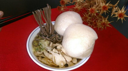 【山形の味】 新食感の温かい肉そば(生麺)と泡麩(焼麩)のコラボ(4人前)