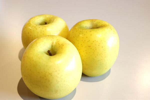 【ふるさと納税】りんご（シナノゴールド）　5kg