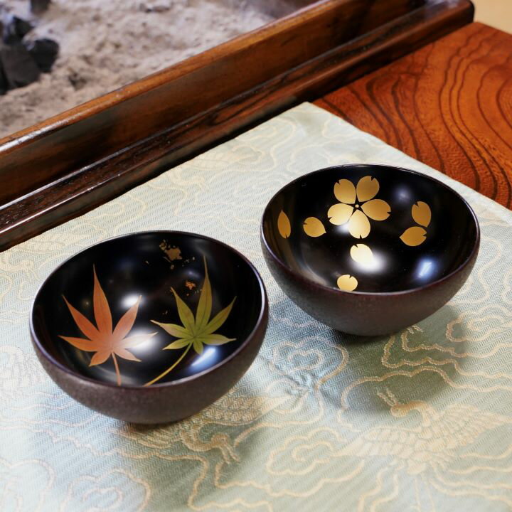 9位! 口コミ数「0件」評価「0」【年内発送】漆器 酒器 酒盃 本漆 蒔絵 天然木2個組 桜 紅葉 セット 喜多方 マルサ漆器製造所