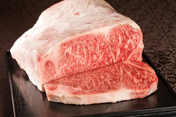 【ふるさと納税】肉 常陸牛A5 サーロイン＆フィレミニヨン ステーキセット 計2枚＜木箱入り・特製タレ／マスタード付き＞ ヒレ肉 国産牛 黒毛和牛 お中元 敬老の日 お取り寄せ お祝い 内祝い 出産 結婚 プレゼント 誕生日 ギフト対応 茨城県 水戸市 肉のイイジマ（DU-40） f082015-mito-10000354 茨城県水戸市 サンプル画像2