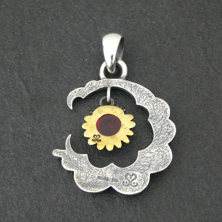 【ふるさと納税】Moonlight pendant ムーンライト ペンダント ｜ シルバー アクセサリー 月 モチーフ 925 ペンダントトップ ネックレス チャーム ジュエリー アクセ ファッション ハンドメイド 人気 シンプル ギフト プレゼント 年末年始 お中元 お歳暮 内祝い 快気祝い