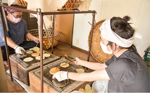 【ふるさと納税】【老舗 本橋煎餅店】堅焼き塩せ...の紹介画像3