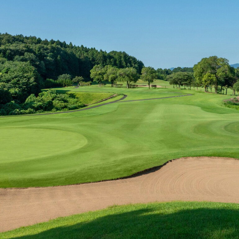 【ふるさと納税】土日祝日ゴルフプレー券 お一人様ご招待券【扶桑カントリー倶楽部】