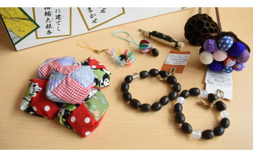 大賀ハスの実や花を使って手作りしました!ハスセット8点(CL-3)