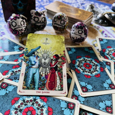 【ふるさと納税】占い(タロット・オラクル・手相・九星気学)【30分間】【1676713】