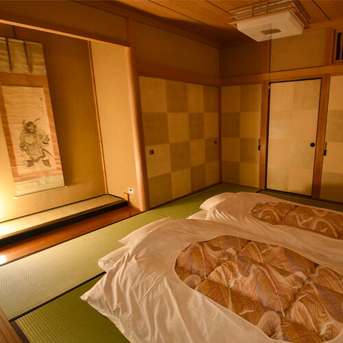 【ふるさと納税】 町住客室秩父宿”秩父の魅力にどっぷり浸かる体験型古民家宿泊券”最大6名 ／ 猿楽庵 宿泊体験 ノマド テレワーク コワーキング チケット 送料無料 埼玉県 No.342 f112071-chichibu-10000284 埼玉県秩父市 サンプル画像3