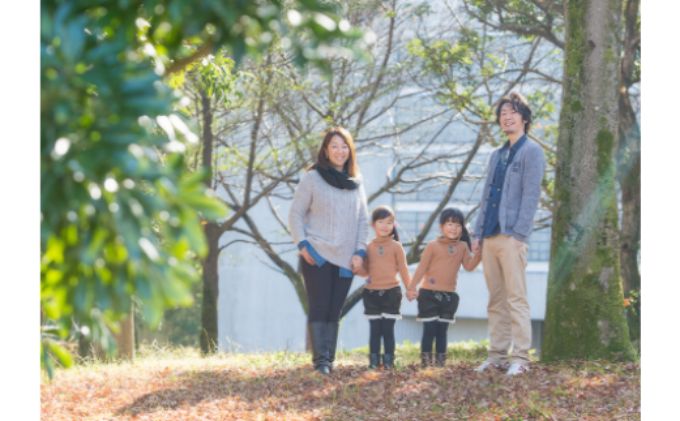 【ふるさと納税】人気スポットで待ち合わせフォトプラン(平日限定)[52210261] 体験チケット 　お届け：撮影から約1ヵ月後にデータをお届けします。 3