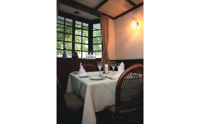 【ふるさと納税】≪フレンチ料理≫駿河屋の季節のフルコースディナー ドリンク付(1人分)[52210296] お食事券 チケット 　お届け：発注後、2週間程度