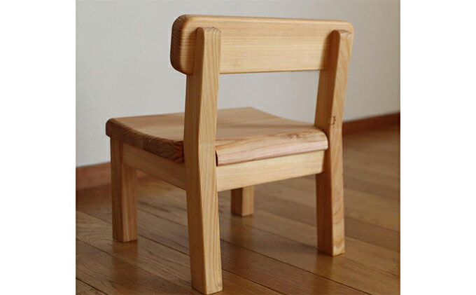 【ふるさと納税】西川材のキッズチェア[52210740]  お届け:発注後、1～2か月程度 [3]