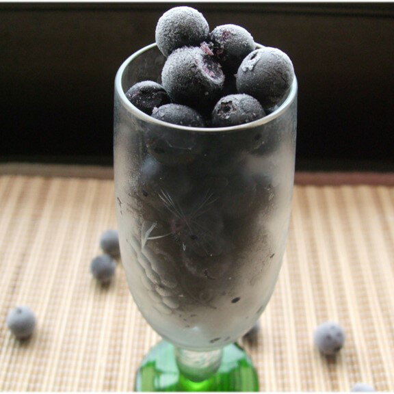 【ふるさと納税】シルクファーム産【訳あり】冷凍ブルーベリー　500g or 1500g