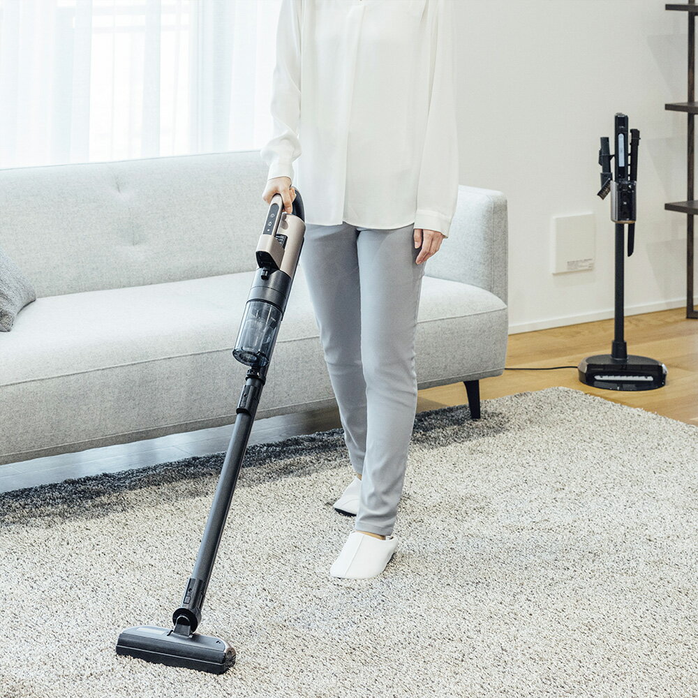 【ふるさと納税】三菱コードレススティッククリーナー　iNSTICK ZUBAQ（サイクロン式）　HC-JD2C-N＜カラー：マットグランゴールド＞　【11218-0972】 三菱電機 掃除機 軽い コンパクト 絨毯 フローリング ゴミ 新生活 アタッチメント スタイリッシュ 埼玉県 深谷市