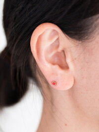 七宝焼き 七宝ピアス 赤 四角 埼玉県北本市 ピアス ふるさと納税 七宝焼き 七宝ピアス 赤 四角 埼玉県北本市 ピアス ふるさと納税