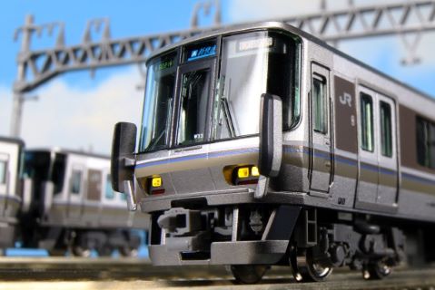 【ふるさと納税】G012-24　Nゲージ 東海道を行く俊足ランナー！223系〈新快速〉（動力付き）のサムネイル